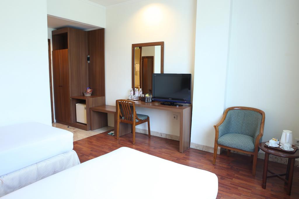 Hotel Anugerah Παλεμπάνγκ Εξωτερικό φωτογραφία